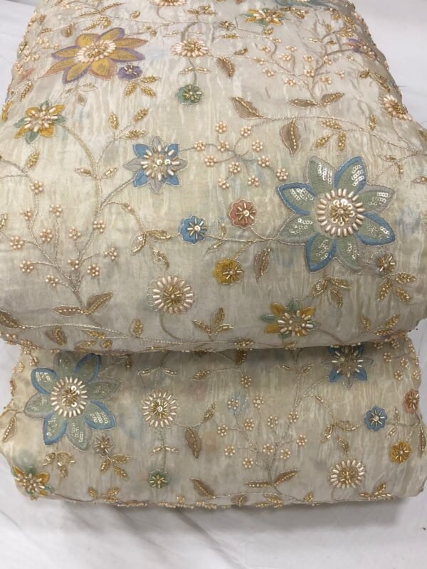 11D Dress material a