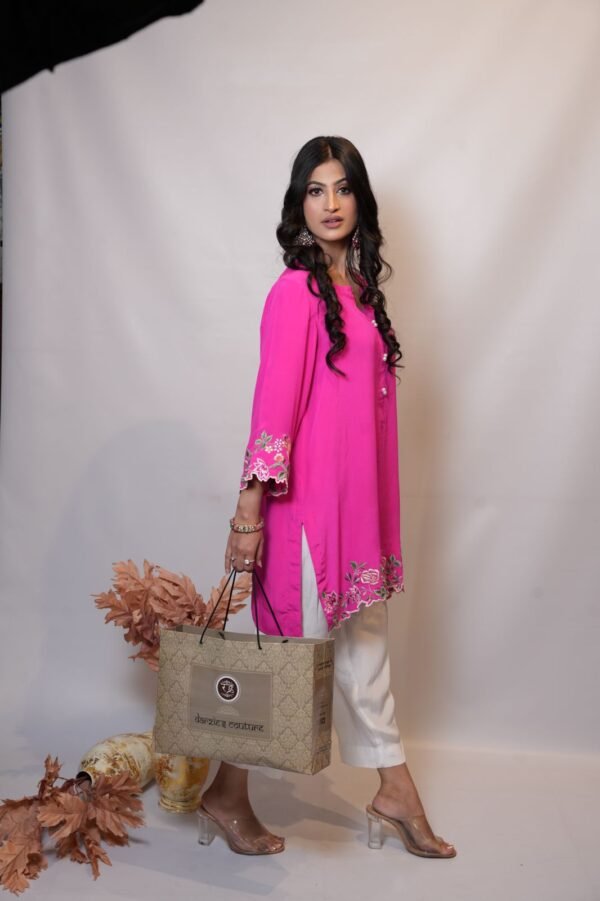 Pure crepe Fuchsia Pink Kurta Set